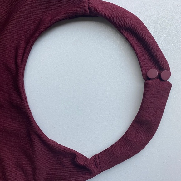 ASOS belted pleated maxi dress in red - size 10 - Picture 8 of 8